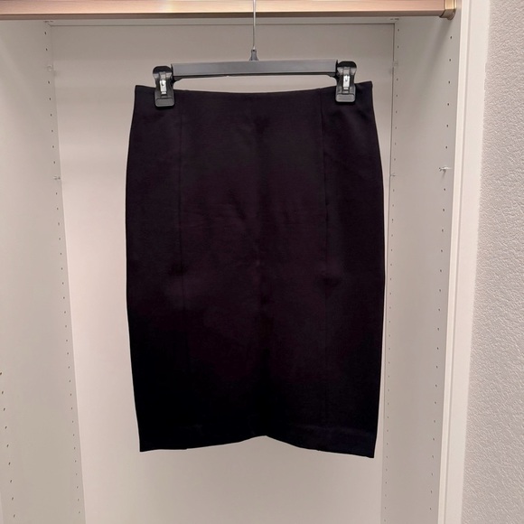 Ann Taylor Black Pencil Skirt - Picture 1 of 3